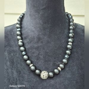 Elegant Black Beaded Necklace